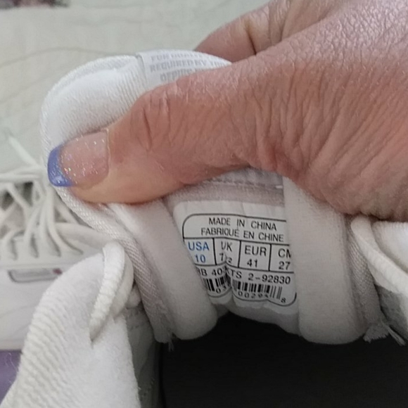 Reebok white size 10 - Picture 4 of 4